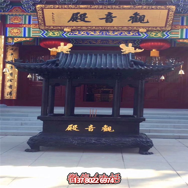 華寶鑄鐵長形香爐，讓觀音殿更加美麗