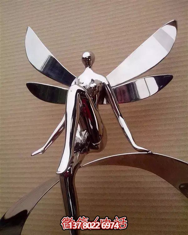 不銹鋼天使抽象雕塑，點亮校園景觀