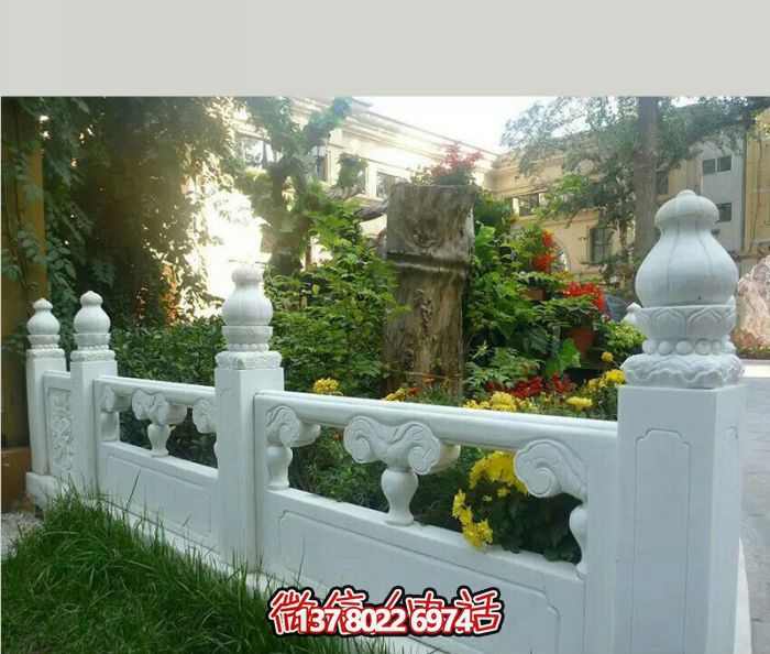 漢白玉圍欄裝飾擺件，為醫(yī)院花池增添浪漫風(fēng)情
