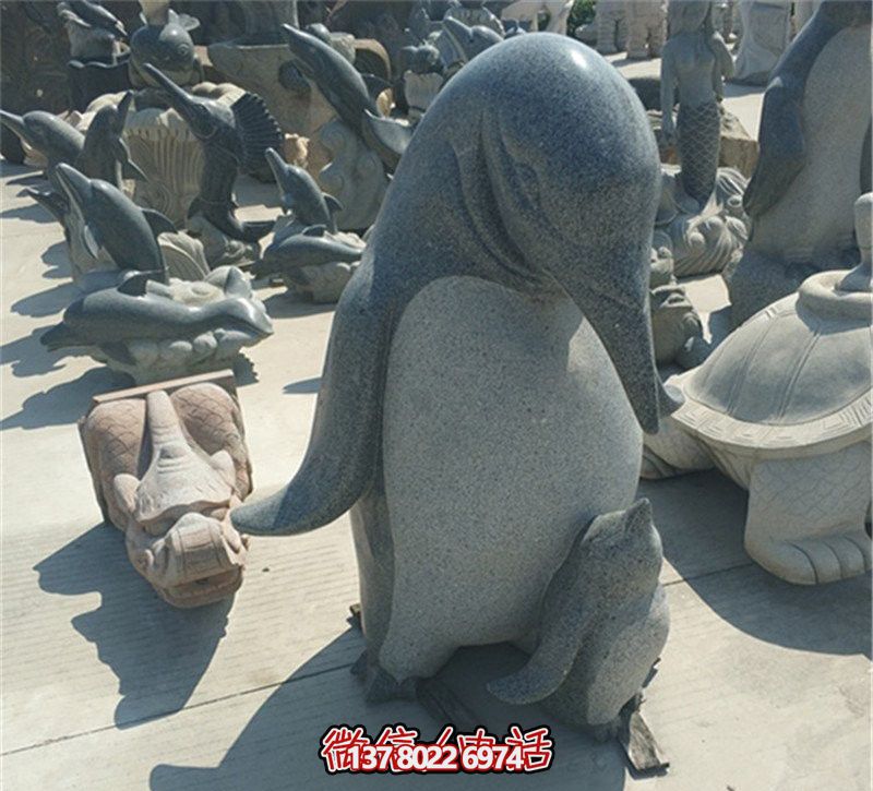 企鵝雕塑，讓公園更加精彩