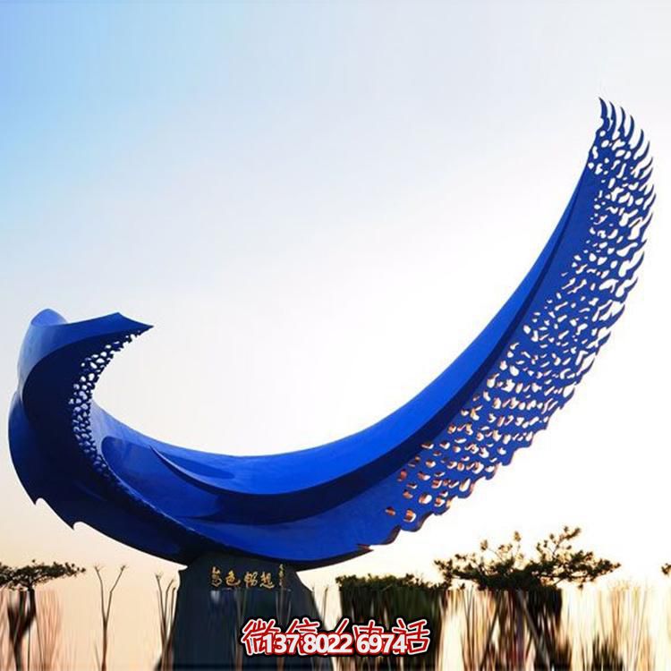 不銹鋼雕塑裝置，繽紛綠化帶景觀