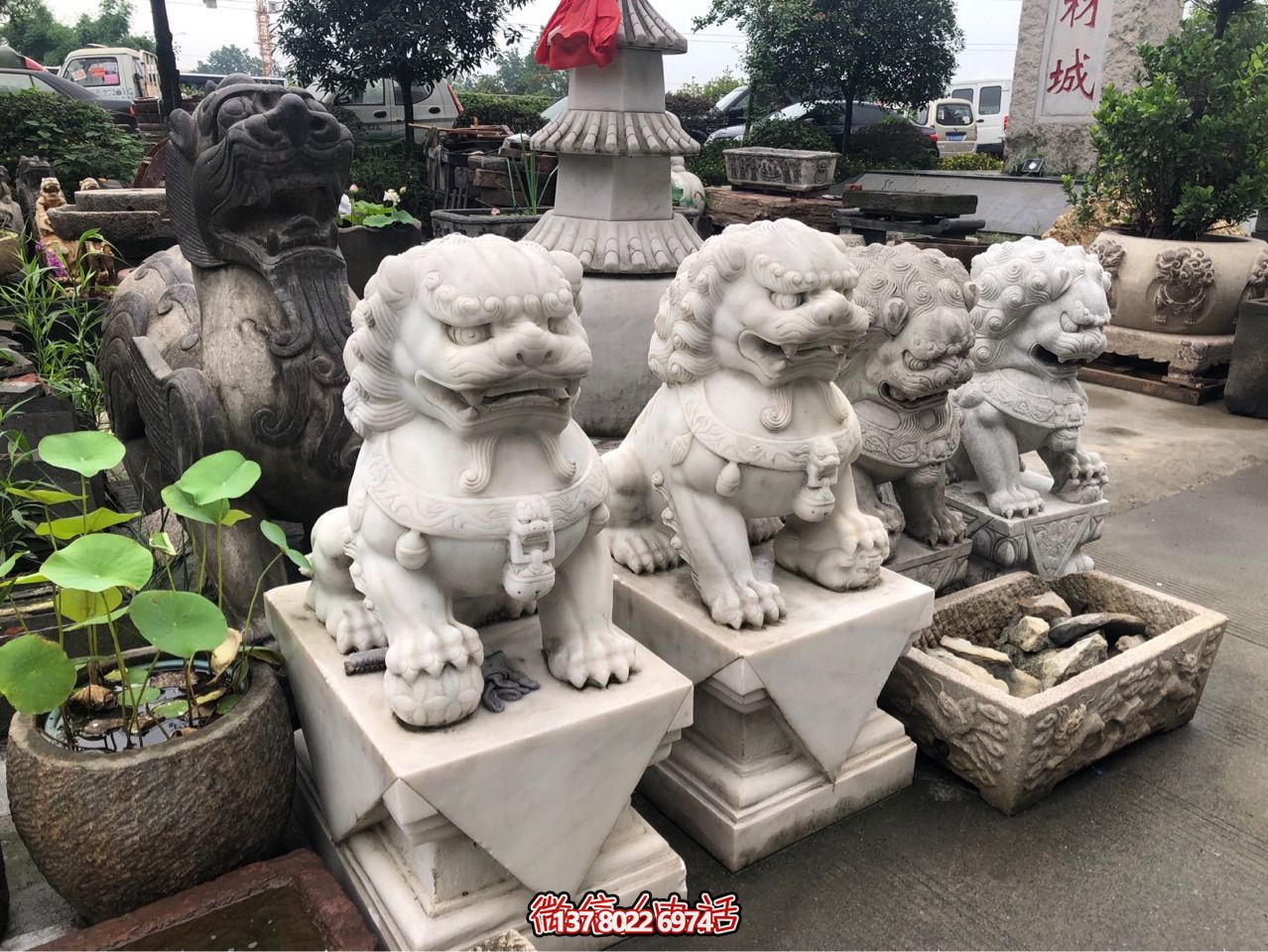 精美獅子雕塑，企業(yè)招財納福