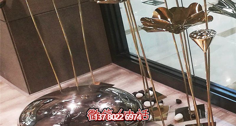 室內裝飾蓮蓬雕塑，用不銹鋼鵝卵石點綴