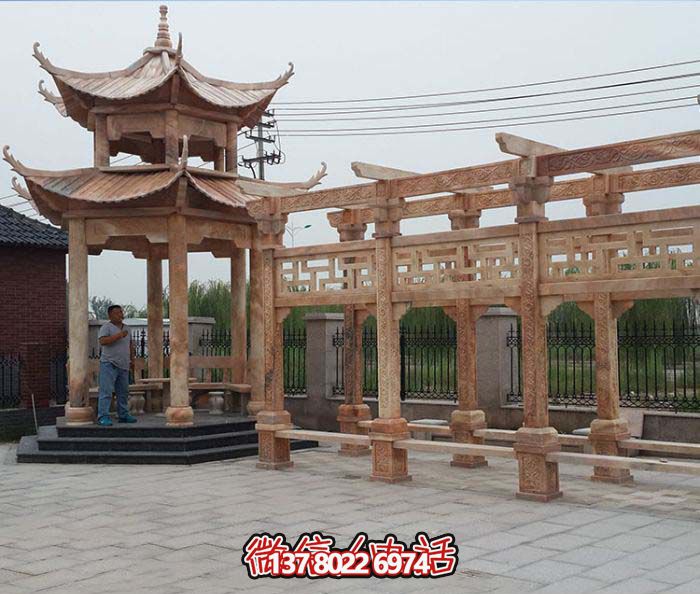 美麗的花崗巖長廊，沐浴在精致的雕刻藝術中