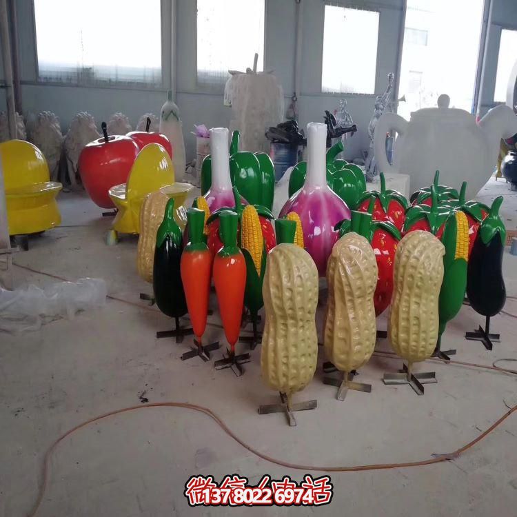 高品質玻璃鋼雕塑，為您的園林景觀提供新鮮水果蔬菜