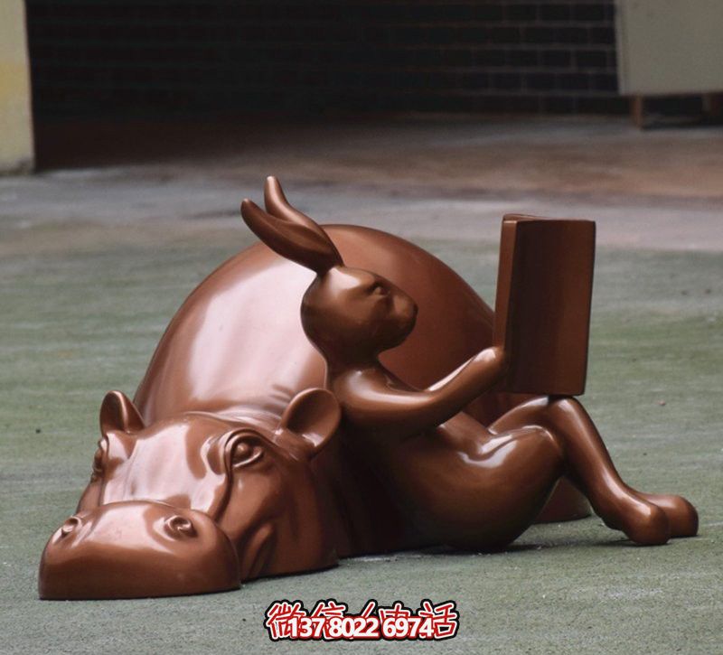 玻璃創(chuàng)意海馬雕塑,擺放于場內(nèi),點綴你的生活 玻璃創(chuàng)意海馬雕塑,擺放于場內(nèi),點綴你的生活