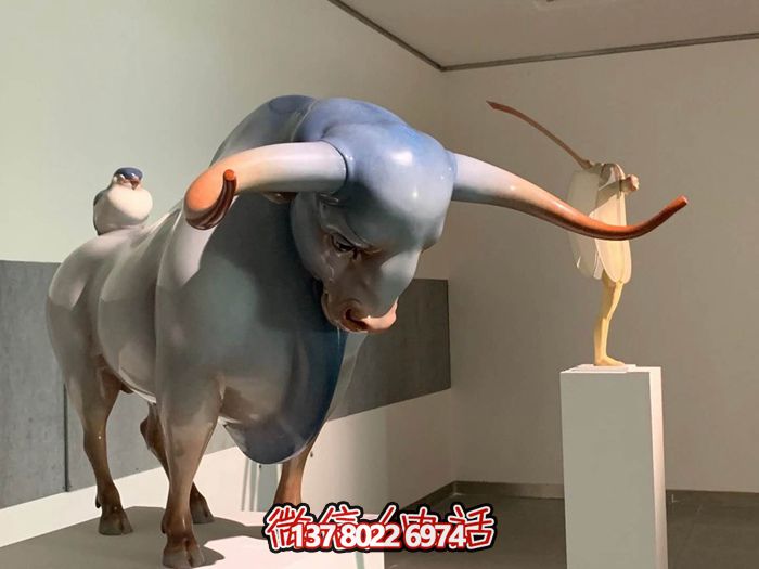 室內玻璃鋼彩繪牛雕塑 室內玻璃鋼彩繪牛雕塑
